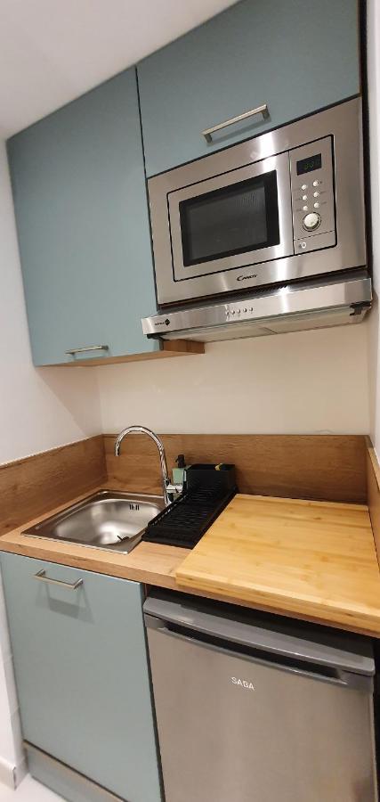 Studio confort, plages proche, wifi, 2 lits - FAME MARINA BAIE DES ANGES Villeneuve-Loubet Extérieur photo